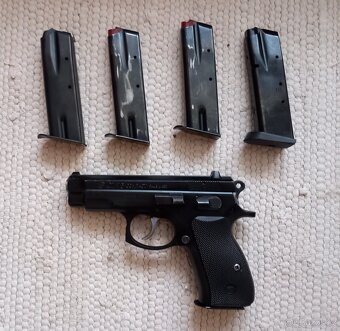 ČZ 75 Compact - 3