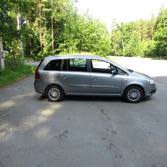 Opel Zafira B 1,8i 103kw, 7míst, NAJETO 91 649km - 3