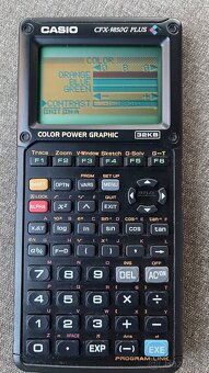 Stará grafická kalkulačka Casio CFX-9850G Plus - 3