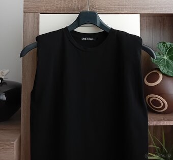 Zara dámské mikinové mini šaty vel. S/M - 3