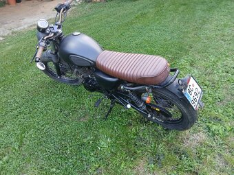 Mutt Mongrel 250 - Café Racer - 3