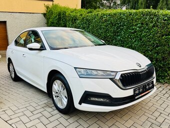 ŠKODA OCTAVIA IV 2,0TDi Koup.ČR,1.majitel,Vyhřívaný volant - 3