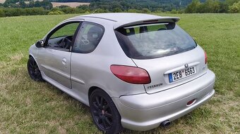 Peugeot 206 GT limitovaná edice 4000 kusů - 3