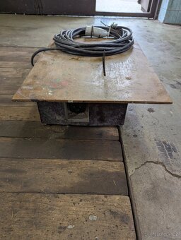 Malá stolní cirkulárka - 3