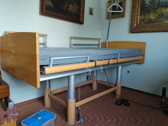 Zdravotní polohovací postel - 3