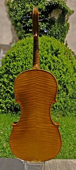 Staré mistrovské housle dle Guarneriho „del Gesù“ z r.1742 - 3