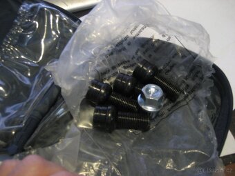 pojistné šrouby - 3