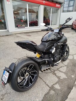 Ducati Diavel V4, 1. MAJITEL, ČR, TOVÁRNÍ ZÁRUKA, AKRAPOVIČ - 3