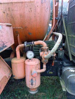 Praga v3s fekál M2 - 3