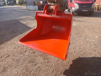 Skandinávská univerzalní lžíce pro bagr 5-8tun š.100cm-JCB - 3