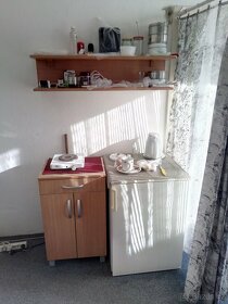 Kancelářský a studijní nábytek, prodejní doklad možný - 3