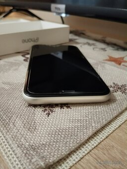 iPhone 11 - 3