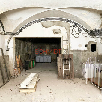 Pronájem komerčního prostoru v centru Mikulova - 3