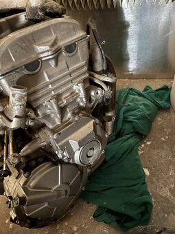 Prodám motor z Hondy cb600f - 3