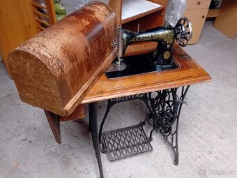 Šicí stroj - 3