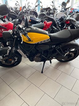 Yamaha XSR 700 - 3