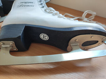 Krasobruslařské brusle vel. 44 - 3