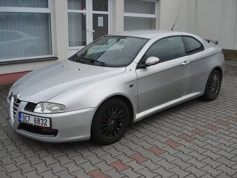 Alfa Romeo GT 1.9 JTD - 3