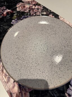 NOVÁ jídelní souprava - 3