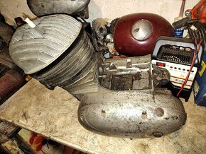 ČZ 250/455 motor - 3