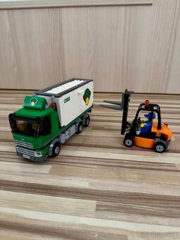 LEGO City 60020 Kamión - 3