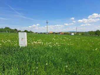 Exkluzivní nabídka stavebního pozemku v Mistřicích o 1734 m² - 3
