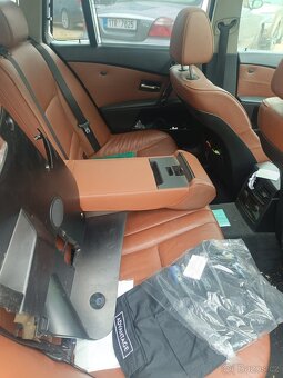 KRÁSNÝ Interiér BMW E61 hnědá KŮŽE výhřev dekor - 3