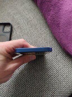 iPhone 12 - 3