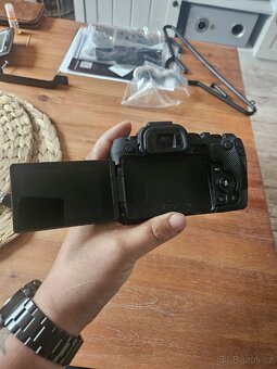 Canon RP - 3