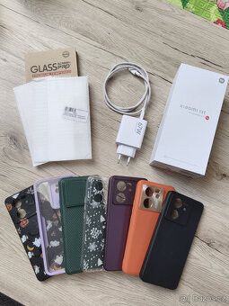 Xiaomi 13T , velmi pěkný stav, ještě v záruce - 3