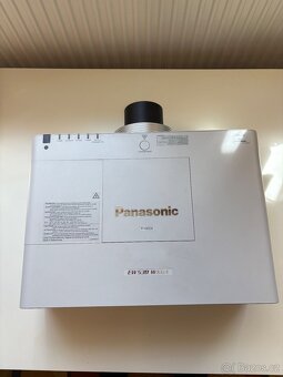 Panasonic PT-EW530 - 3