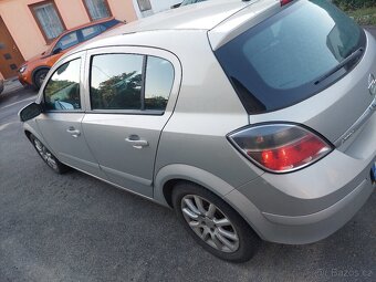 Prodám Opel Astra H rv 2007 1.7cdti 74 kw - 3