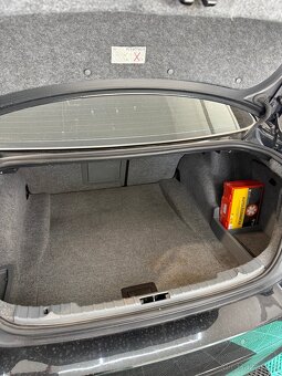 Bmw e90 320i - 3