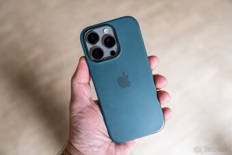 Apple iPhone 16 Pro Silicone Case s MagSafe - záruka v ČR - 3