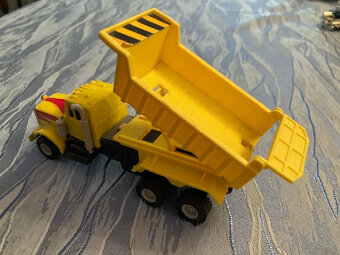 Ikonický nákladní vůz, verze Kenworth W900 - 3