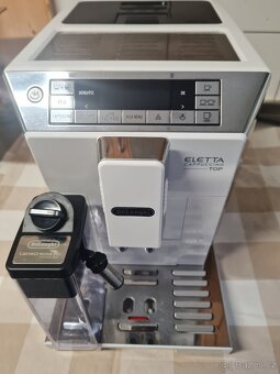 Kávovar De Longhi - 3