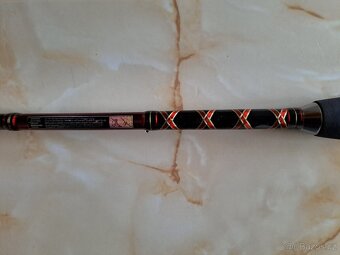 Prut Heavy Pilk 240cm 150-250gr - 3