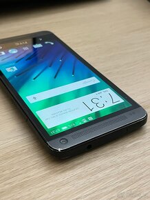 HTC One M7 32 GB - 3