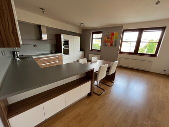 Pronájem bytu 3+kk s balkónem a garáží, 90 m², Opava - 3