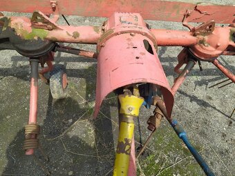 Obraceč píce Fahr KH4, záběr 3,8 m, tažený, s kardanem - 3