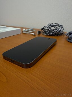 iPhone 14 Pro, 512 GB fialový, pěkný stav - 3