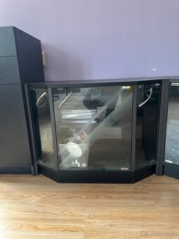 Starsi zachovali nábytek - 3