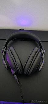 Sluchátka AKG K371-BT - 3