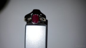 Zlatý prsten s přírodním rubínem. - 3