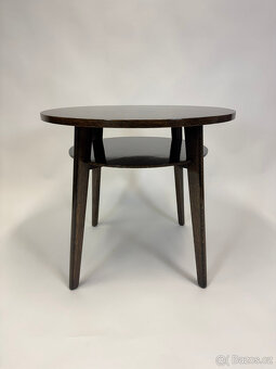 Kulatý konferenční stolek po renovaci - šelak TOP - 3