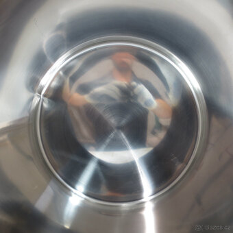 Nerezový hrnec 70 L - 3