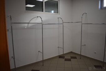 Vybavení prodejny - nástěnný systém – modulární - 3