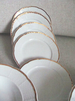 Sada porcelánových talířů THUN - 3