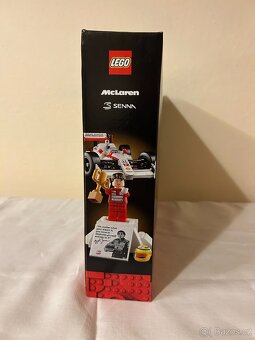 LEGO 10330 McLaren MP4/4 Ayrton Senna - 3