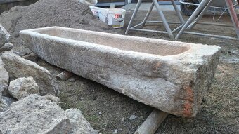 Kamenné koryto 192x44x30cm - 3